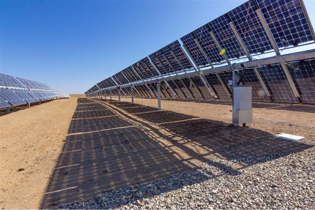 bifacial module.jpg
